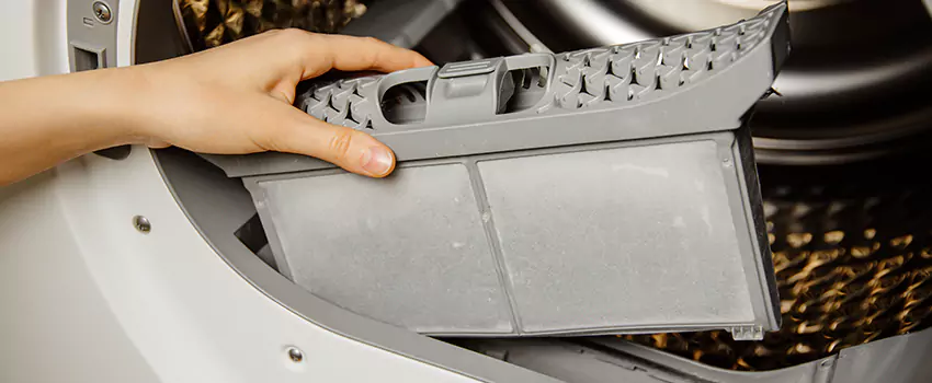 Signs Of A Clogged Dryer Lint Trap in Conway, South Carolina